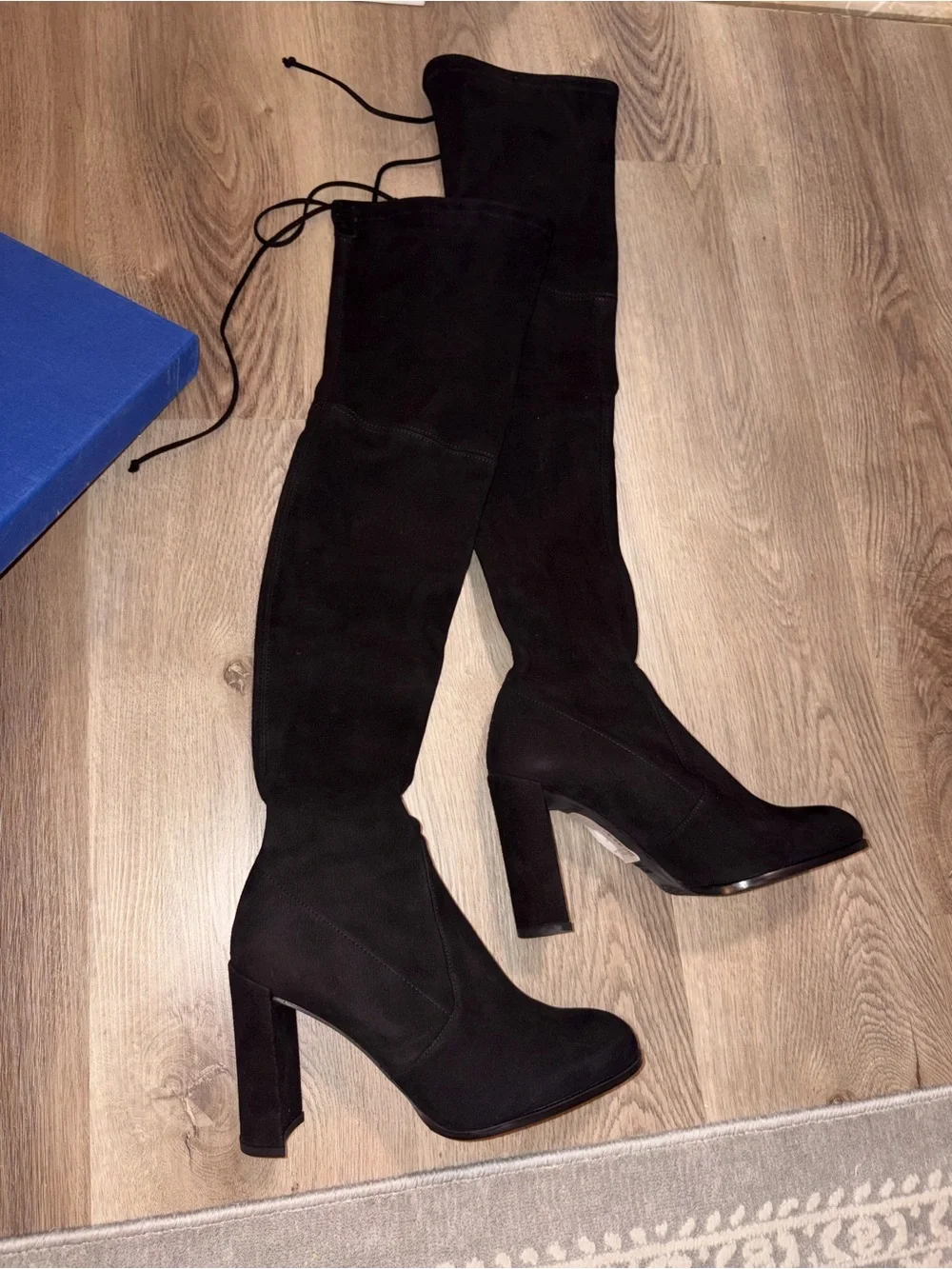 NWT 🎊 Stuart Weitzman Black Eloise 30 suede over the knee Boots. Size 7